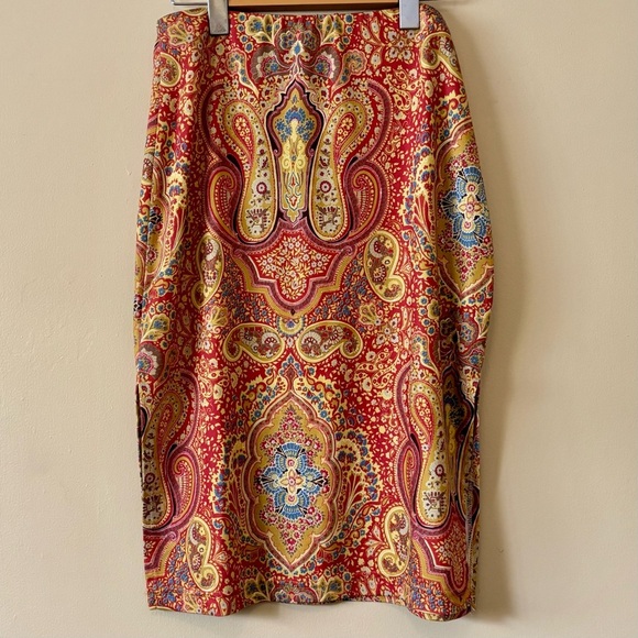 Le Chateau| Red/Mustard/Blue Paisley Lightweight Pull-On Midi Pencil Skirt Sz S - Picture 1 of 5